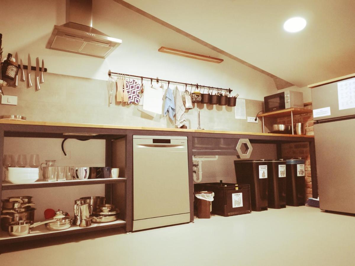 Garage Hostel Nova Gorica Dış mekan fotoğraf