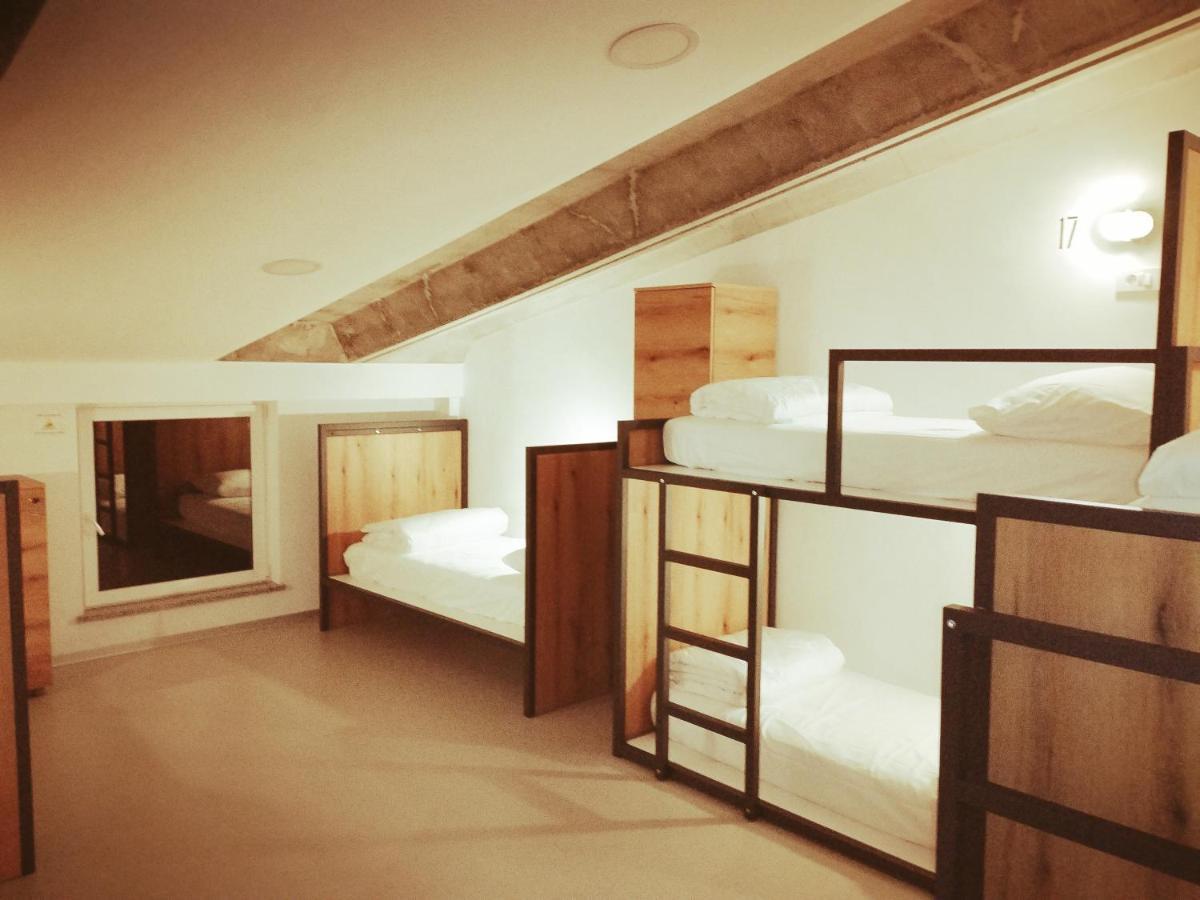 Garage Hostel Nova Gorica Dış mekan fotoğraf
